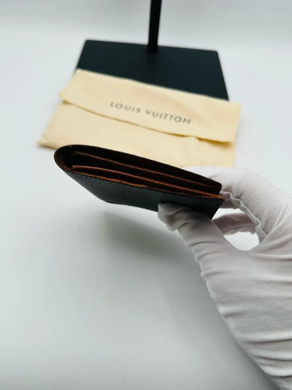 Louis Vuitton Bi Fold Monogram Wallet